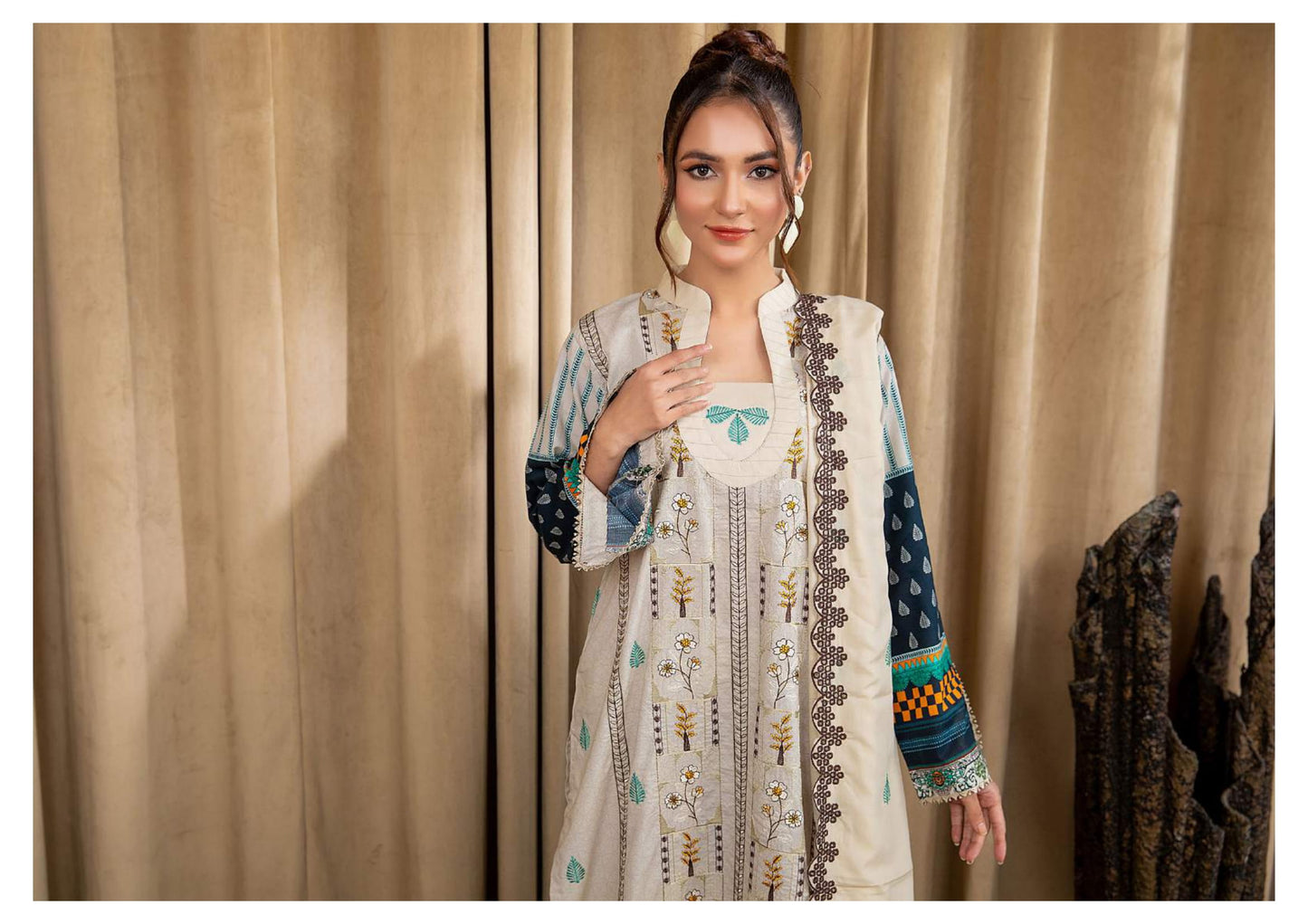 BLISS UNSTITCHED EMBROIDERED 3PCS COLLECTION
